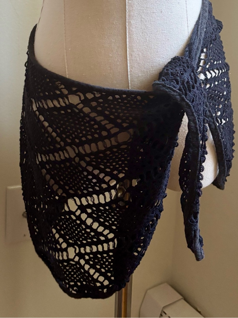 2 Vintage black Sarongs Pareos, resort vacation summer, GUC